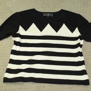 St. John by Marie Gray Women's M Black White Striped Short Sleeve Sweater